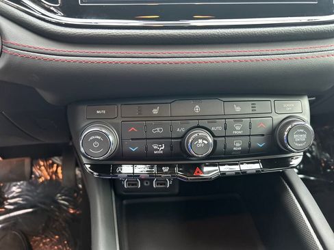 New 2026 Dodge Durango GT image 17