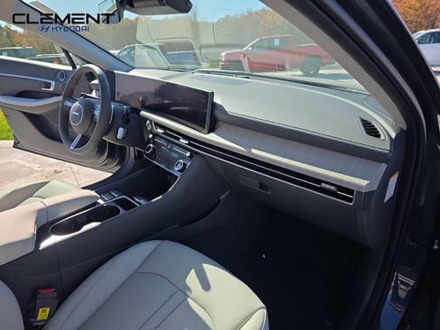 New 2026 Hyundai Sonata Limited image 34