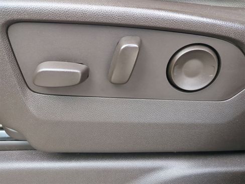 Used 2023 Chevrolet Tahoe LT image 17