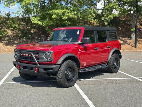 Used 2021 Ford Bronco Black Diamond AWD/4WD image 4