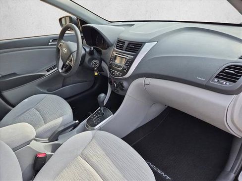 Used 2017 Hyundai Accent Value Edition FWD image 20