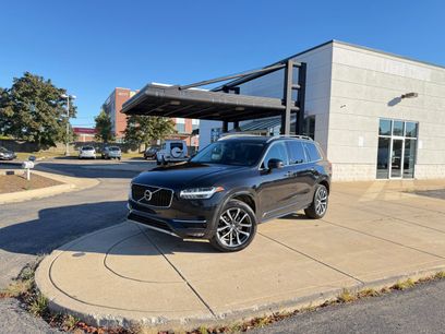 Used 2016 Volvo XC90 T6 Momentum w/ Momentum Plus Package