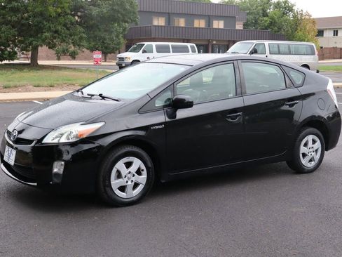 Used 2011 Toyota Prius Four w/ Solar Roof Pkg image 10