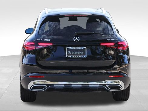 Certified 2026 Mercedes-Benz GLC 300 4MATIC image 8