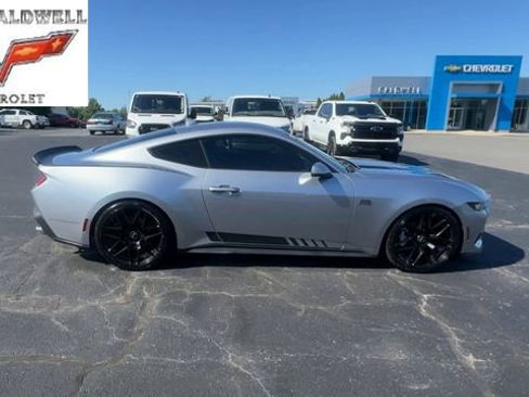 Used 2024 Ford Mustang Premium RWD image 9