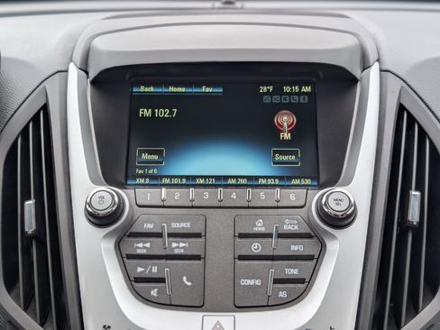 Used 2017 Chevrolet Equinox LT w/ Convenience Package image 21