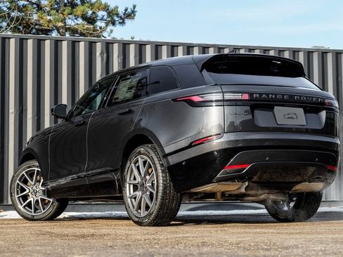 New 2026 Land Rover Range Rover Velar Dynamic SE image 2