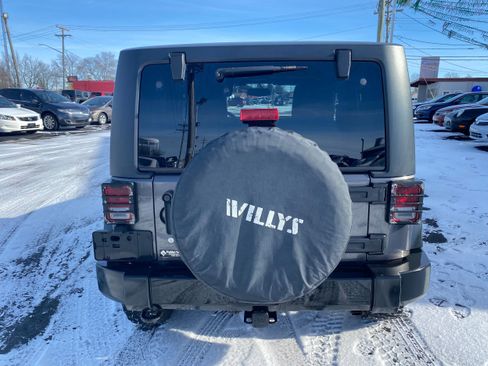 Used 2014 Jeep Wrangler Sport image 6