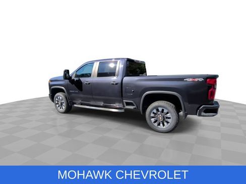 Used 2024 Chevrolet Silverado 2500 Custom w/ Custom Convenience Package AWD/4WD image 7