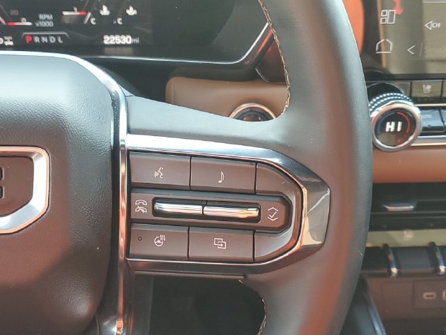 Certified 2023 GMC Canyon AT4 w/ AT4 Premium Package AWD/4WD image 22