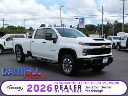 Used 2025 Chevrolet Silverado 2500 Custom w/ Custom Value Package