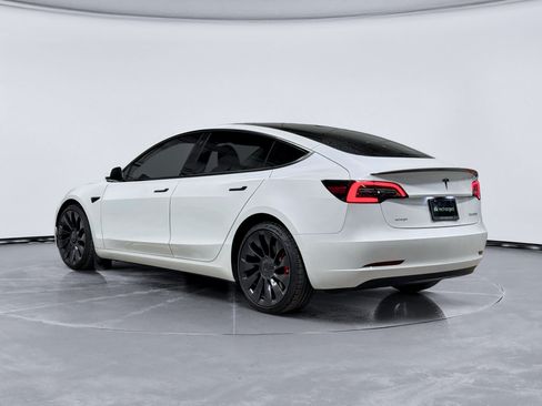 Used 2023 Tesla Model 3 Performance AWD/4WD image 2