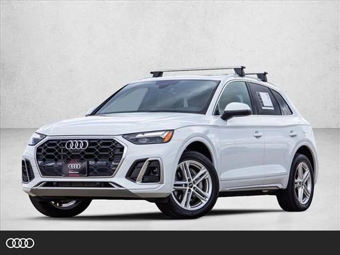 Used 2023 Audi Q5 e Premium Plus w/ Premium Plus Package AWD/4WD image 1