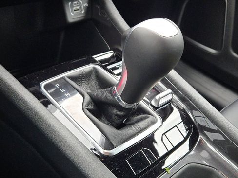 New 2026 Jeep Compass Latitude image 24