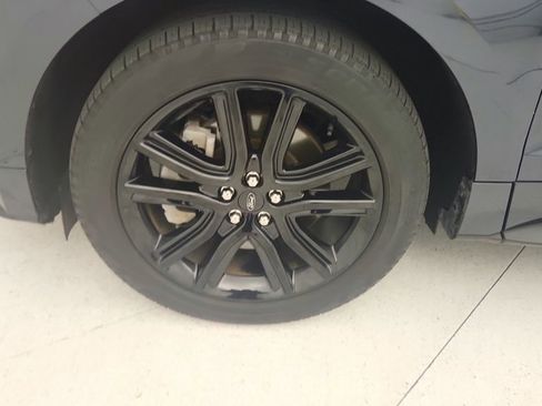 Used 2023 Ford Edge ST-Line AWD/4WD image 28