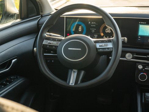 Used 2025 Hyundai Tucson SEL FWD image 21
