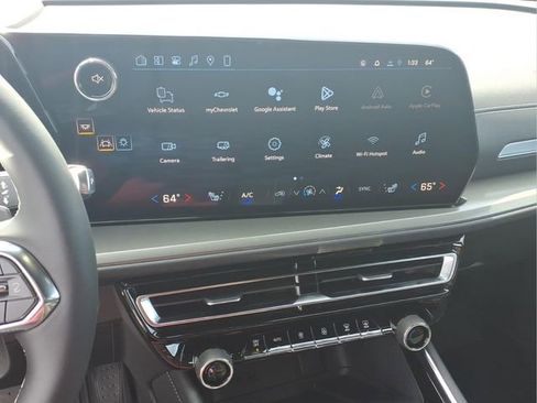 New 2026 Chevrolet Traverse LT w/ LPO, Floor Liner Package image 9