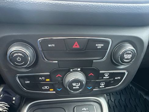 Used 2020 Jeep Compass High Altitude AWD/4WD image 20