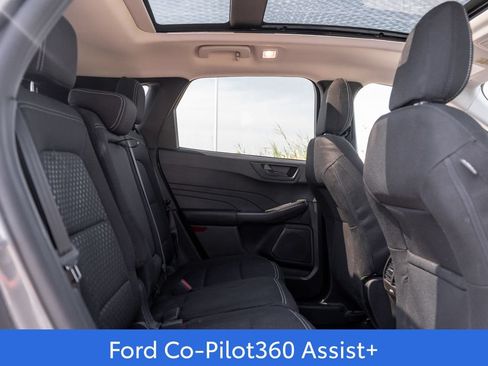 Used 2024 Ford Escape Active w/ Tech Pack #1 AWD/4WD image 14