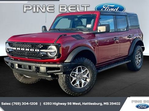 Used 2025 Ford Bronco Badlands image 10