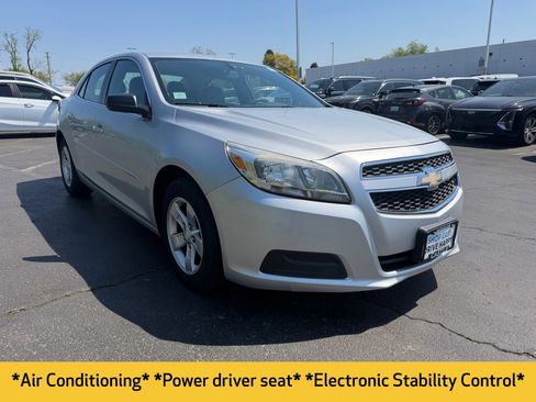 Used 2013 Chevrolet Malibu LS w/ Protection Package FWD image 5