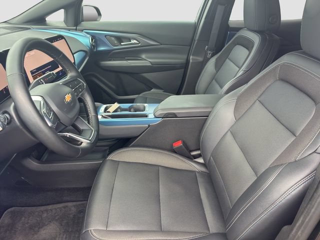 Used 2025 Chevrolet Equinox EV LT w/ Convenience Package AWD/4WD image 11