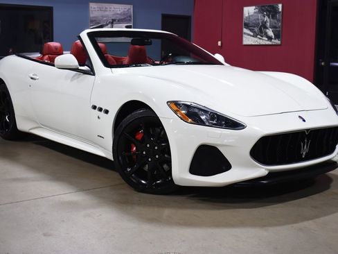 Used 2019 Maserati GranTurismo Sport image 9