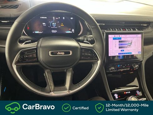 Used 2023 Jeep Grand Cherokee Overland w/ Luxury Tech Group IV AWD/4WD image 21