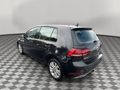 Used 2021 Volkswagen Golf 4-Door image 5