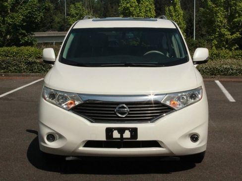 Used 2014 Nissan Quest SL FWD image 2