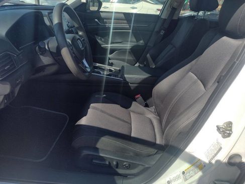 Used 2019 Honda Accord EX image 15