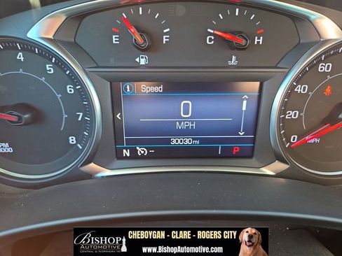 Used 2022 GMC Terrain SLE w/ Driver Convenience Package AWD/4WD image 2