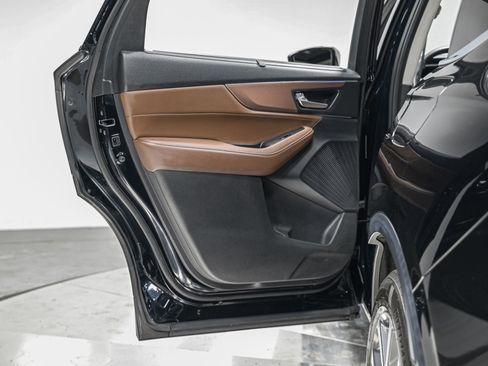 Used 2022 Acura MDX SH-AWD w/ Technology Package image 28