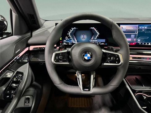 New 2026 BMW 530i xDrive w/ M Sport Package image 13