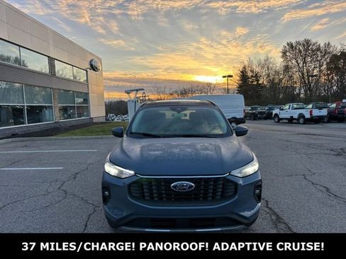 New 2026 Ford Escape SE FWD image 6