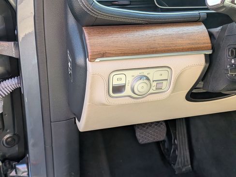 Certified 2023 Mercedes-Benz GLE 450 4MATIC image 15