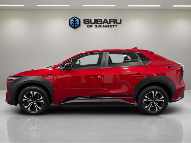 Used 2023 Subaru Solterra AWD image 2