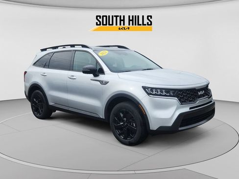 Certified 2022 Kia Sorento S w/ Panoramic Sunroof Package AWD/4WD image 7