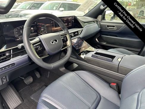 Certified 2026 INFINITI QX80 4WD image 5