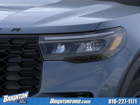 Used 2026 Ford Explorer ST-Line w/ ST-Line Street Pack AWD/4WD image 19