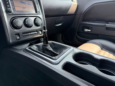 Used 2010 Dodge Challenger R/T RWD image 35