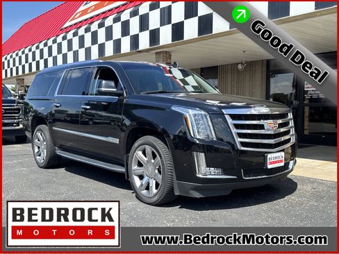 Used 2020 Cadillac Escalade ESV Luxury AWD/4WD image 1