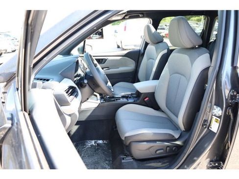 New 2026 Subaru Forester Premium AWD/4WD image 35