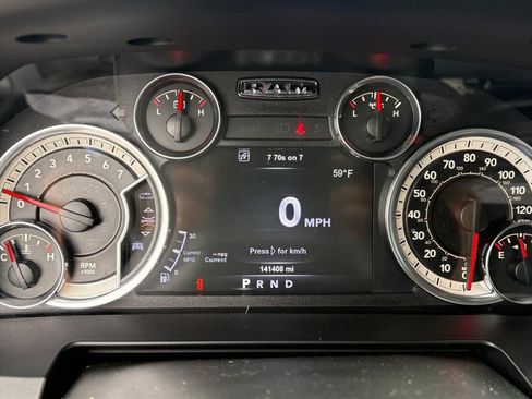 Used 2017 RAM 1500 Laramie image 7