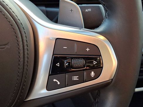 Used 2023 BMW 230i xDrive Coupe w/ Premium Package image 23