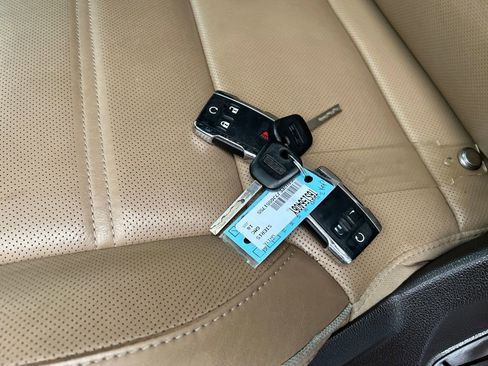 Used 2018 GMC Sierra 1500 Denali w/ Denali Ultimate Package image 32