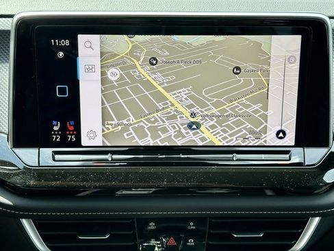 New 2025 Volkswagen Atlas Cross Sport SEL Premium R-Line image 24