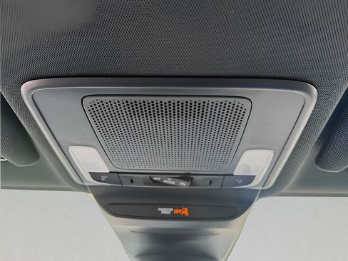 Certified 2024 Honda HR-V Sport image 30