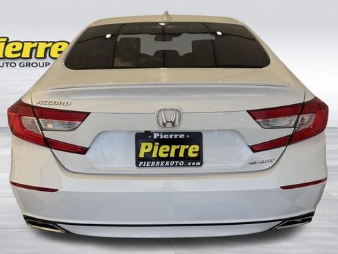 Used 2018 Honda Accord Sport image 3