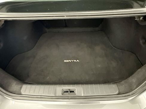 Used 2025 Nissan Sentra SV FWD image 29